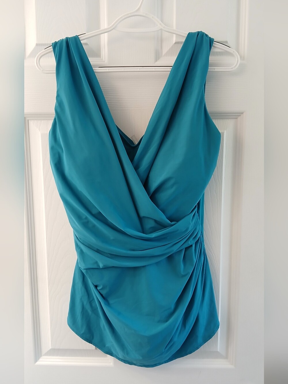 Lands’ End One‑Piece Swimsuit – Size 16 DD